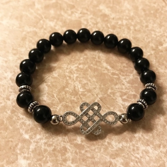 Genuine onyx white gold plated cz celtic charm - Picture 6 of 8